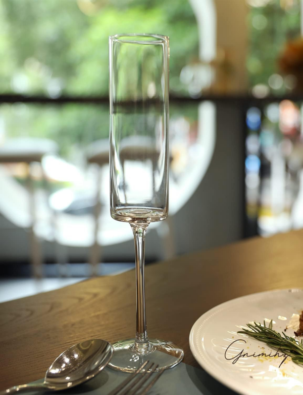 Edge Champagne Flutes - Crystal Champagne Glasses Set of 4, Lead-Free Premium Crystal, Gift for Wedding, Anniversary, Christmas, 6.3Oz, 9.8" Tall, Clear - Image 9